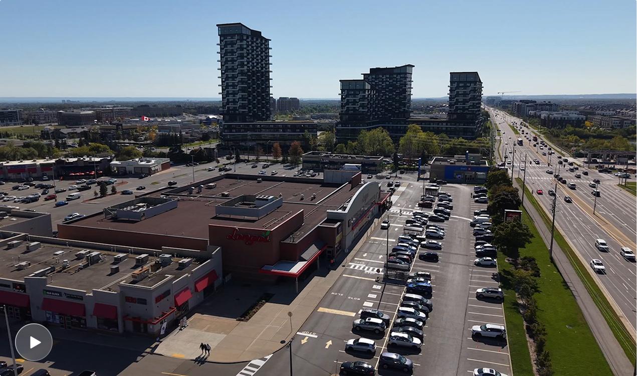 Trafalgar & Dundas Market 1